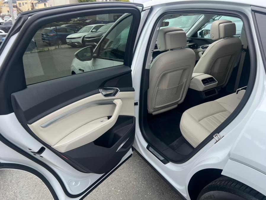 2021 Audi e-tron Sportback Premium Plus quattro, available for sale in Daly City, California | Green Light Auto Wholesale. Daly City, California 2021 Audi e-tron Sportback Premium Plus quattro, available for sale in Daly City, California | Green Light Auto Wholesale. Daly City, California