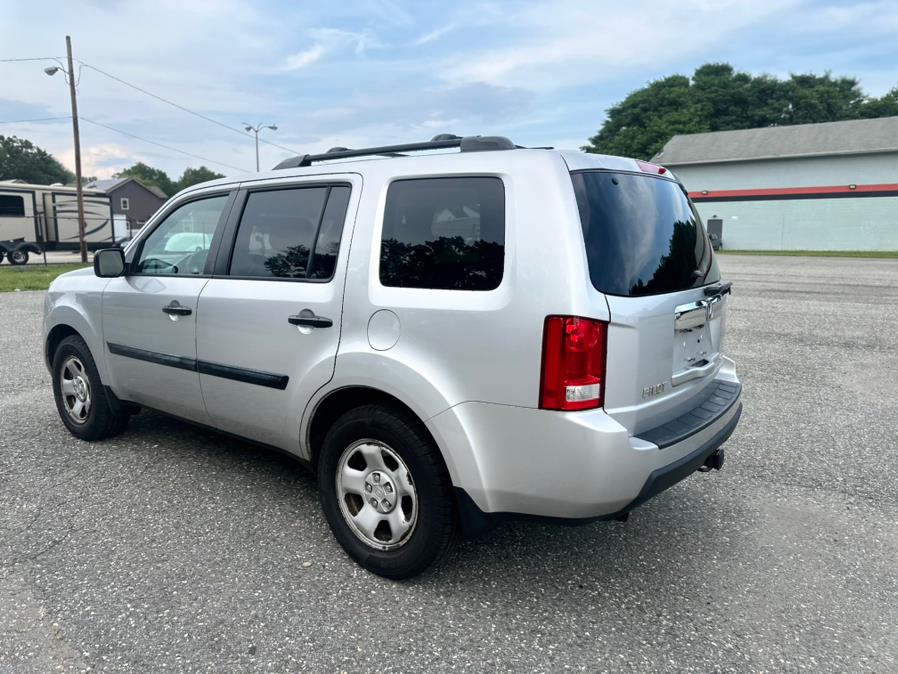 2011 Honda Pilot 4WD 4dr LX, available for sale in Springfield, Massachusetts | Auto Globe LLC. Springfield, Massachusetts 2011 Honda Pilot 4WD 4dr LX, available for sale in Springfield, Massachusetts | Auto Globe LLC. Springfield, Massachusetts