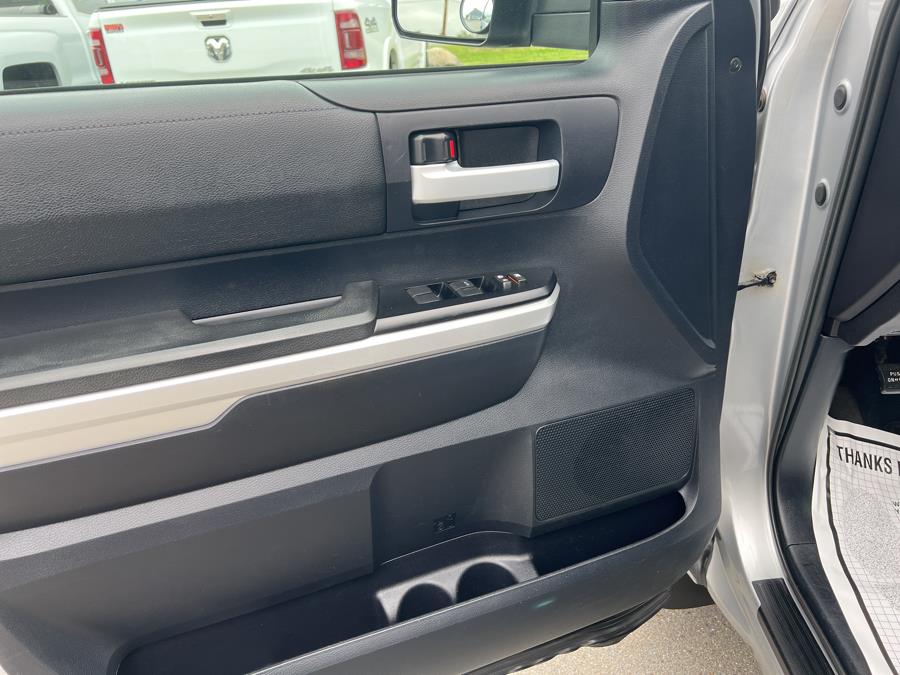 2014 Toyota Tundra 4WD Truck Double Cab 5.7L V8 6-Spd AT SR5 (Natl), available for sale in Bangor , Maine | Pray's Auto Sales . Bangor , Maine 2014 Toyota Tundra 4WD Truck Double Cab 5.7L V8 6-Spd AT SR5 (Natl), available for sale in Bangor , Maine | Pray's Auto Sales . Bangor , Maine