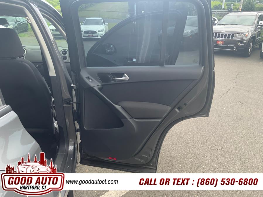 2015 Volkswagen Tiguan 4MOTION 4dr Auto SEL, available for sale in Hartford, Connecticut | Good Auto LLC. Hartford, Connecticut 2015 Volkswagen Tiguan 4MOTION 4dr Auto SEL, available for sale in Hartford, Connecticut | Good Auto LLC. Hartford, Connecticut