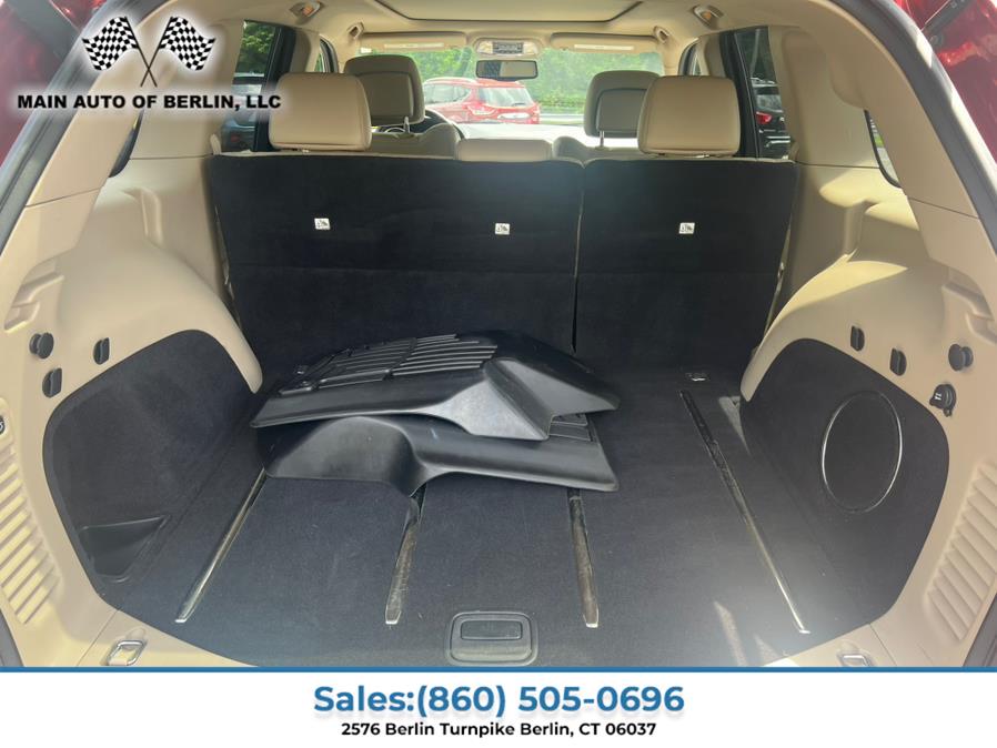 2011 Jeep Grand Cherokee 4WD 4dr Limited, available for sale in Berlin, Connecticut | Main Auto of Berlin. Berlin, Connecticut 2011 Jeep Grand Cherokee 4WD 4dr Limited, available for sale in Berlin, Connecticut | Main Auto of Berlin. Berlin, Connecticut