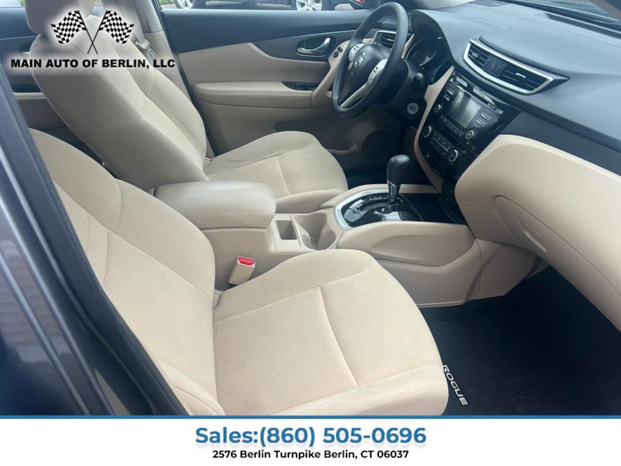 2016 Nissan Rogue AWD 4dr SV, available for sale in Berlin, Connecticut | Main Auto of Berlin. Berlin, Connecticut 2016 Nissan Rogue AWD 4dr SV, available for sale in Berlin, Connecticut | Main Auto of Berlin. Berlin, Connecticut
