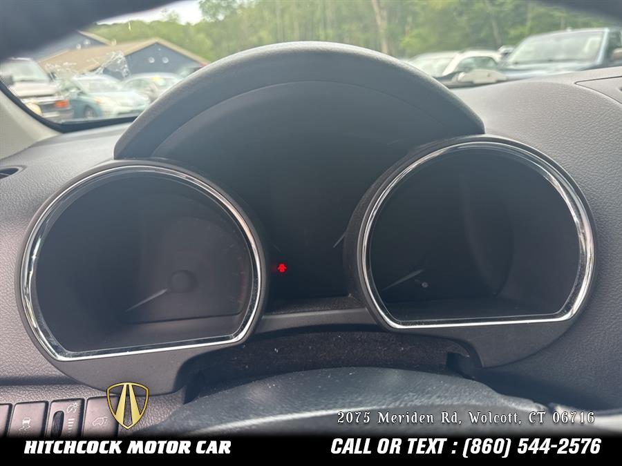 2012 Toyota Highlander Base, available for sale in Wolcott, Connecticut | Hitchcock Motor Car. Wolcott, Connecticut 2012 Toyota Highlander Base, available for sale in Wolcott, Connecticut | Hitchcock Motor Car. Wolcott, Connecticut