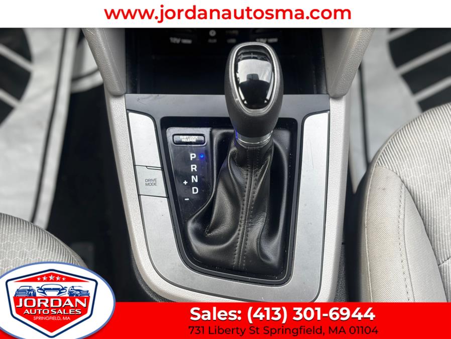 2017 Hyundai Elantra Limited 2.0L Auto (Alabama) *Ltd Avail*, available for sale in Springfield, Massachusetts | Jordan Auto Sales. Springfield, Massachusetts 2017 Hyundai Elantra Limited 2.0L Auto (Alabama) *Ltd Avail*, available for sale in Springfield, Massachusetts | Jordan Auto Sales. Springfield, Massachusetts