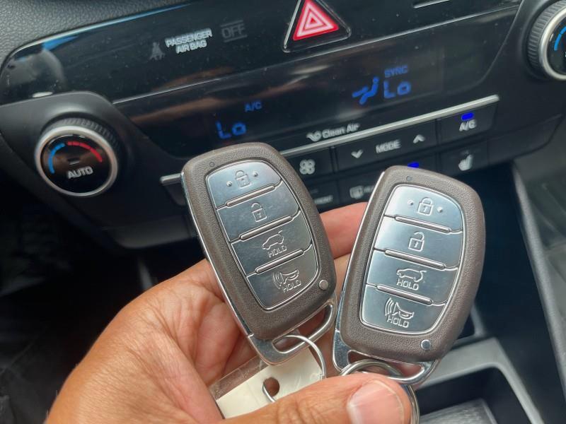 2020 Hyundai Tucson Limited AWD, available for sale in Maple Shade, New Jersey | Car Revolution. Maple Shade, New Jersey 2020 Hyundai Tucson Limited AWD, available for sale in Maple Shade, New Jersey | Car Revolution. Maple Shade, New Jersey