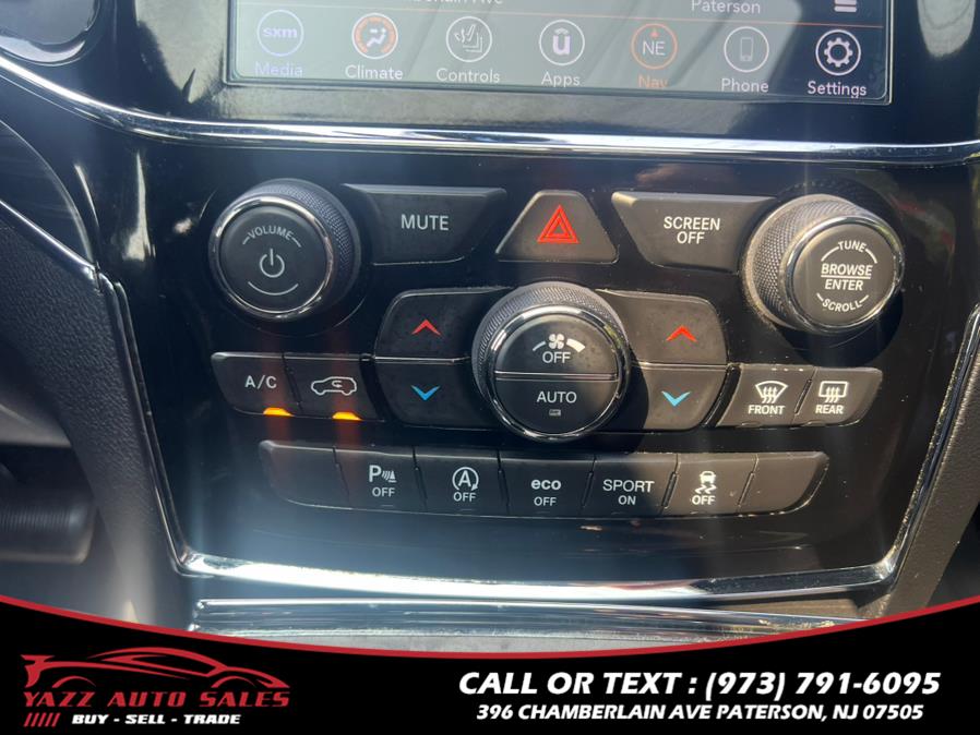 2020 Jeep Grand Cherokee Limited 4x4, available for sale in Paterson, New Jersey | Yazz Auto Sales. Paterson, New Jersey 2020 Jeep Grand Cherokee Limited 4x4, available for sale in Paterson, New Jersey | Yazz Auto Sales. Paterson, New Jersey