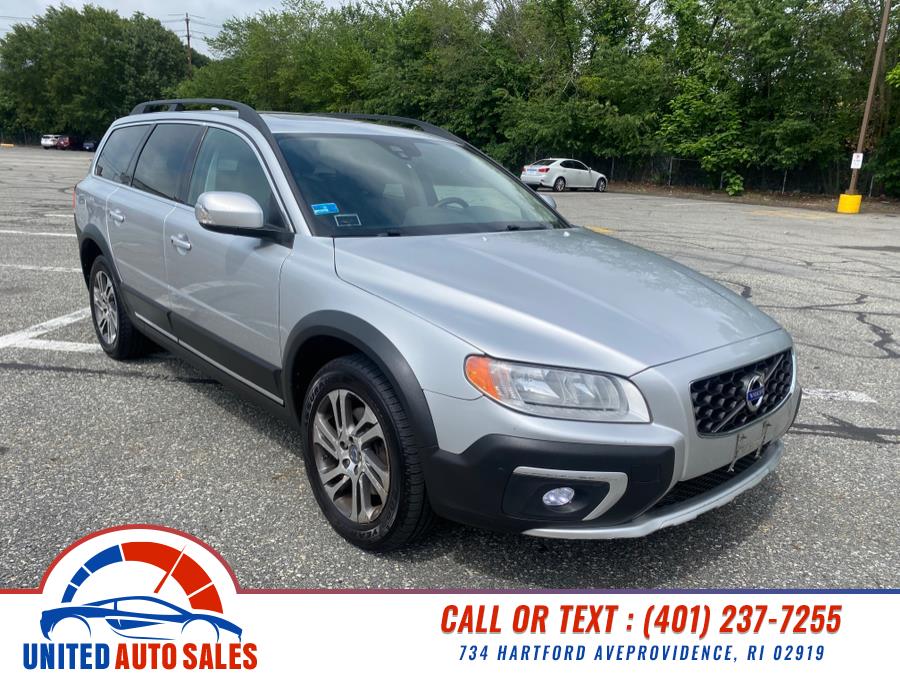 2014 Volvo XC70 AWD 4dr Wgn 3.2L PZEV, available for sale in Providence, Rhode Island | United Auto Sales Inc. Providence, Rhode Island 2014 Volvo XC70 AWD 4dr Wgn 3.2L PZEV, available for sale in Providence, Rhode Island | United Auto Sales Inc. Providence, Rhode Island