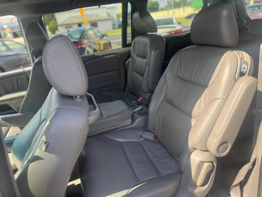 2009 Honda Odyssey 5dr EX-L w/RES & Navi, available for sale in BURLINGTON, New Jersey | Tri States Auto Group. BURLINGTON, New Jersey 2009 Honda Odyssey 5dr EX-L w/RES & Navi, available for sale in BURLINGTON, New Jersey | Tri States Auto Group. BURLINGTON, New Jersey