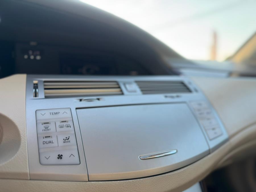 2008 Toyota Avalon 4dr Sdn XLS, available for sale in BURLINGTON, New Jersey | Tri States Auto Group. BURLINGTON, New Jersey 2008 Toyota Avalon 4dr Sdn XLS, available for sale in BURLINGTON, New Jersey | Tri States Auto Group. BURLINGTON, New Jersey
