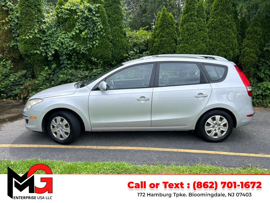 Used 2011 Hyundai Elantra Touring in Bloomingdale, New Jersey | MG Enterprise USA. Bloomingdale, New Jersey