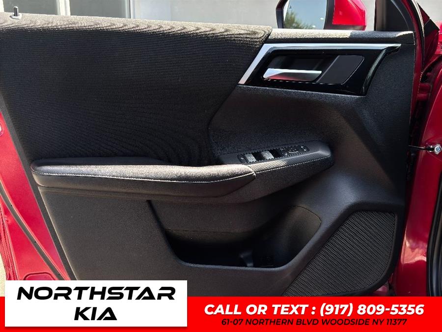 2022 Mitsubishi Outlander ES, available for sale in Woodside, New York | Northstar Kia - Used Cars Super Center. Woodside, New York 2022 Mitsubishi Outlander ES, available for sale in Woodside, New York | Northstar Kia - Used Cars Super Center. Woodside, New York