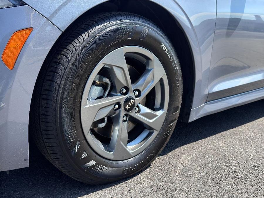 2021 Kia K5 LXS, available for sale in Woodside, New York | Drive Central. Woodside, New York 2021 Kia K5 LXS, available for sale in Woodside, New York | Drive Central. Woodside, New York