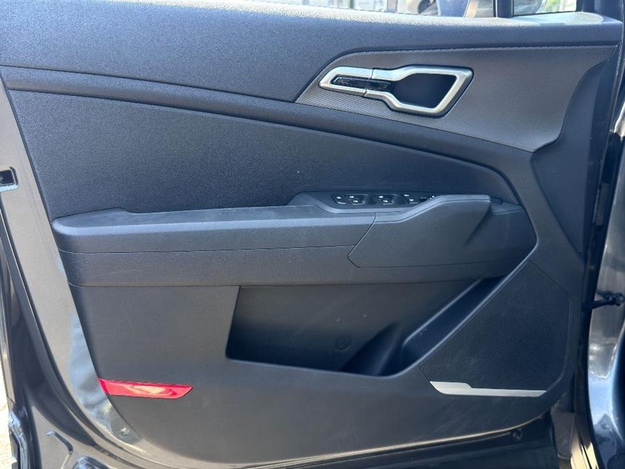 2023 Kia Sportage Hybrid LX, available for sale in Woodside, New York | Drive Central. Woodside, New York 2023 Kia Sportage Hybrid LX, available for sale in Woodside, New York | Drive Central. Woodside, New York