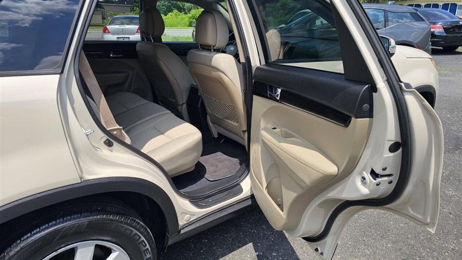 2011 Kia Sorento LX AWD 4dr SUV, available for sale in Wolcott, New York | Auto Hunter CNY. Wolcott, New York 2011 Kia Sorento LX AWD 4dr SUV, available for sale in Wolcott, New York | Auto Hunter CNY. Wolcott, New York