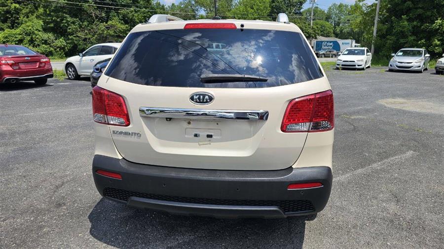 2011 Kia Sorento LX AWD 4dr SUV, available for sale in Wolcott, New York | Auto Hunter CNY. Wolcott, New York 2011 Kia Sorento LX AWD 4dr SUV, available for sale in Wolcott, New York | Auto Hunter CNY. Wolcott, New York