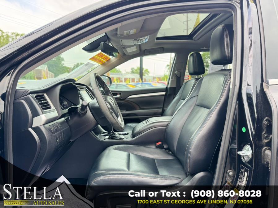 2018 Toyota Highlander XLE V6 AWD (Natl), available for sale in Linden, New Jersey | Stella Auto Sales. Linden, New Jersey 2018 Toyota Highlander XLE V6 AWD (Natl), available for sale in Linden, New Jersey | Stella Auto Sales. Linden, New Jersey