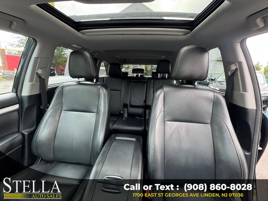 2018 Toyota Highlander XLE V6 AWD (Natl), available for sale in Linden, New Jersey | Stella Auto Sales. Linden, New Jersey 2018 Toyota Highlander XLE V6 AWD (Natl), available for sale in Linden, New Jersey | Stella Auto Sales. Linden, New Jersey