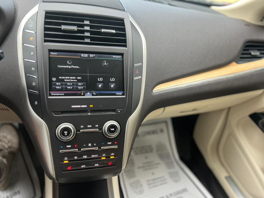 2015 Lincoln MKC FWD 4dr, available for sale in Hialeah, Florida | The Palm Motors LLC. Hialeah, Florida 2015 Lincoln MKC FWD 4dr, available for sale in Hialeah, Florida | The Palm Motors LLC. Hialeah, Florida