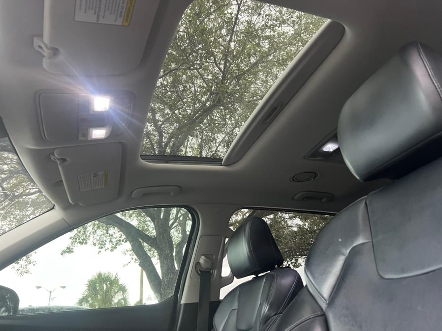 2020 Kia Telluride S FWD, available for sale in Hialeah, Florida | The Palm Motors LLC. Hialeah, Florida 2020 Kia Telluride S FWD, available for sale in Hialeah, Florida | The Palm Motors LLC. Hialeah, Florida