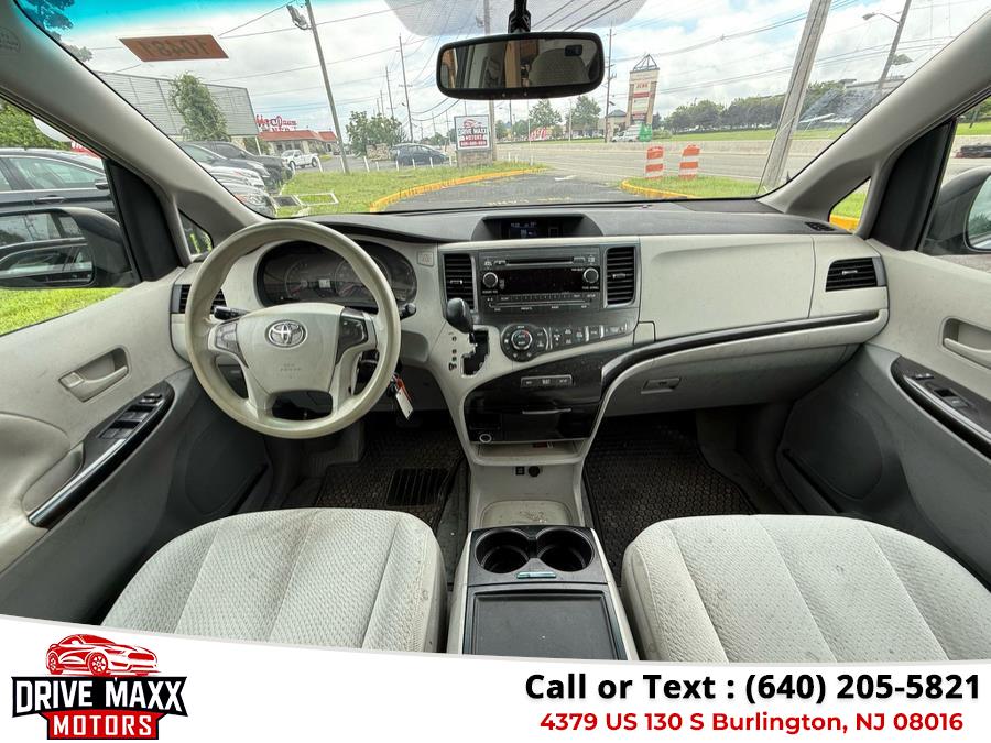 2014 Toyota Sienna 5dr 7-Pass Van V6 LE AAS FWD (Natl), available for sale in Burlington, New Jersey | Drive Maxx Motors. Burlington, New Jersey 2014 Toyota Sienna 5dr 7-Pass Van V6 LE AAS FWD (Natl), available for sale in Burlington, New Jersey | Drive Maxx Motors. Burlington, New Jersey