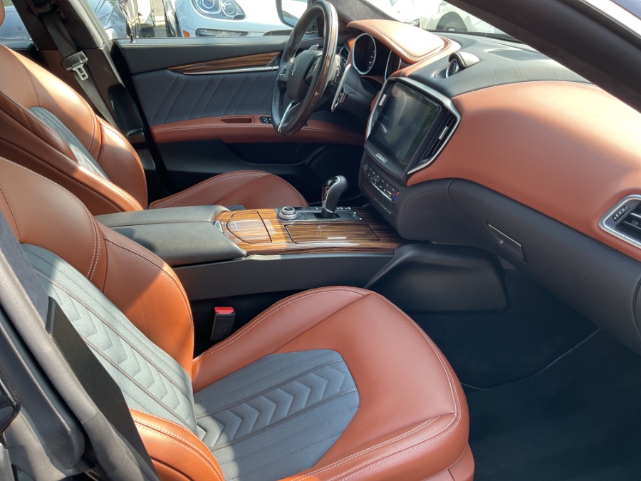 2017 Maserati Ghibli S Q4 3.0L, available for sale in Waterbury, Connecticut | Jim Juliani Motors. Waterbury, Connecticut 2017 Maserati Ghibli S Q4 3.0L, available for sale in Waterbury, Connecticut | Jim Juliani Motors. Waterbury, Connecticut