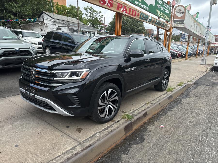 2022 Volkswagen Atlas Cross Sport 2.0T SEL 4MOTION, available for sale in Hempstead, New York | VIP Auto Credit Express. Hempstead, New York 2022 Volkswagen Atlas Cross Sport 2.0T SEL 4MOTION, available for sale in Hempstead, New York | VIP Auto Credit Express. Hempstead, New York