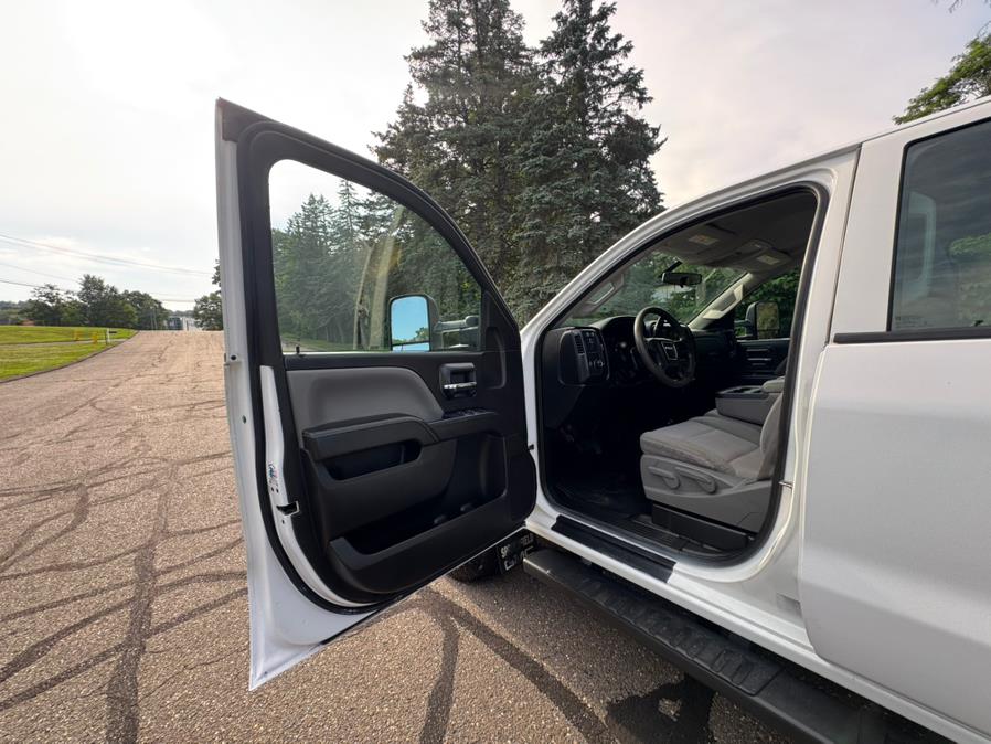 2015 GMC Sierra 3500HD 4WD Crew Cab 167.7", available for sale in Waterbury, Connecticut | Platinum Auto Care. Waterbury, Connecticut 2015 GMC Sierra 3500HD 4WD Crew Cab 167.7", available for sale in Waterbury, Connecticut | Platinum Auto Care. Waterbury, Connecticut