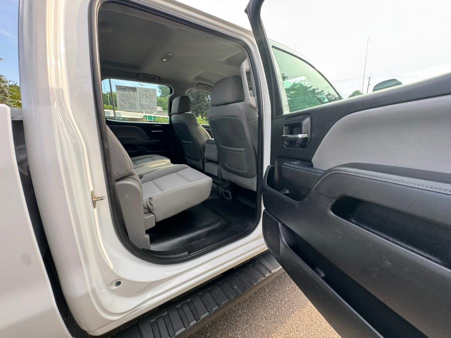 2015 GMC Sierra 3500HD 4WD Crew Cab 167.7", available for sale in Waterbury, Connecticut | Platinum Auto Care. Waterbury, Connecticut 2015 GMC Sierra 3500HD 4WD Crew Cab 167.7", available for sale in Waterbury, Connecticut | Platinum Auto Care. Waterbury, Connecticut