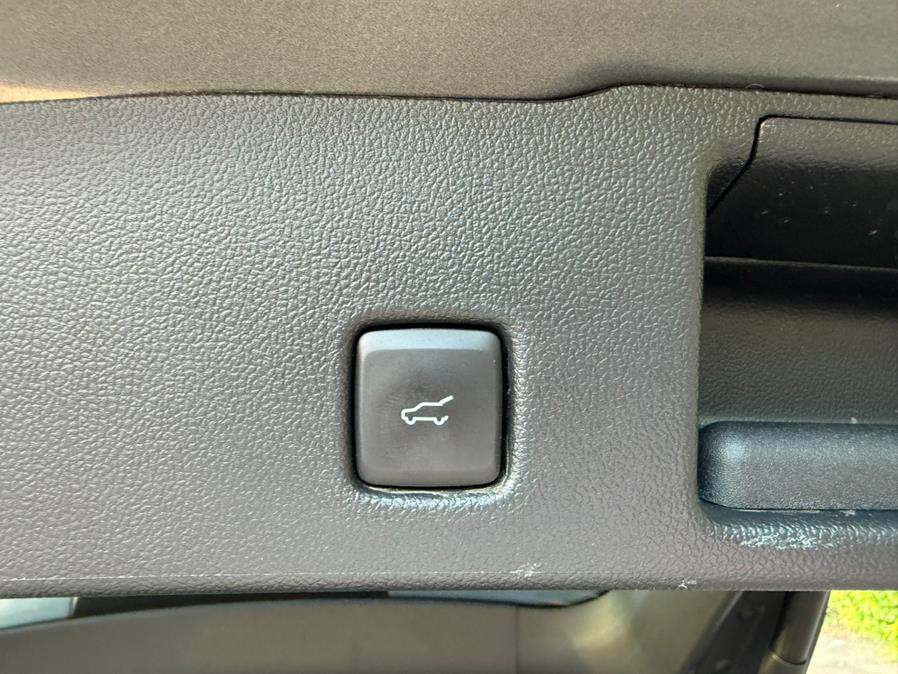 2021 Ford Escape SE AWD, available for sale in Philadelphia, Pennsylvania | Eugen's Auto Sales & Repairs. Philadelphia, Pennsylvania 2021 Ford Escape SE AWD, available for sale in Philadelphia, Pennsylvania | Eugen's Auto Sales & Repairs. Philadelphia, Pennsylvania