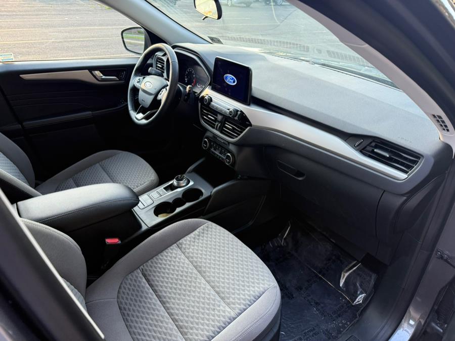 2021 Ford Escape SE AWD, available for sale in Philadelphia, Pennsylvania | Eugen's Auto Sales & Repairs. Philadelphia, Pennsylvania 2021 Ford Escape SE AWD, available for sale in Philadelphia, Pennsylvania | Eugen's Auto Sales & Repairs. Philadelphia, Pennsylvania