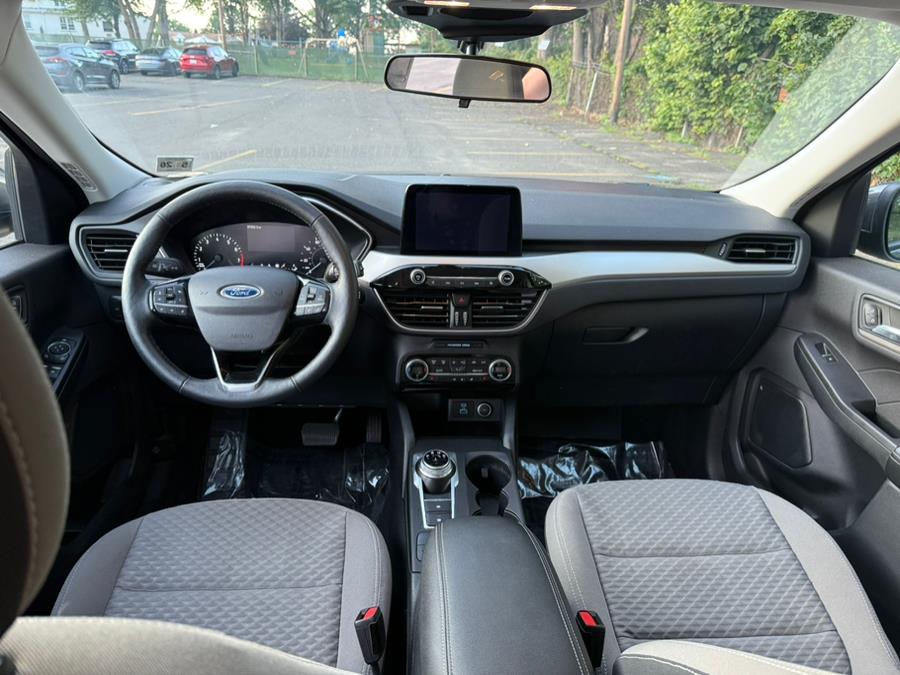 2021 Ford Escape SE AWD, available for sale in Philadelphia, Pennsylvania | Eugen's Auto Sales & Repairs. Philadelphia, Pennsylvania 2021 Ford Escape SE AWD, available for sale in Philadelphia, Pennsylvania | Eugen's Auto Sales & Repairs. Philadelphia, Pennsylvania