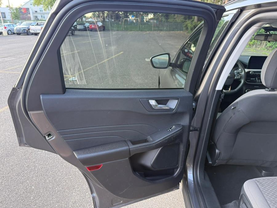 2021 Ford Escape SE AWD, available for sale in Philadelphia, Pennsylvania | Eugen's Auto Sales & Repairs. Philadelphia, Pennsylvania 2021 Ford Escape SE AWD, available for sale in Philadelphia, Pennsylvania | Eugen's Auto Sales & Repairs. Philadelphia, Pennsylvania