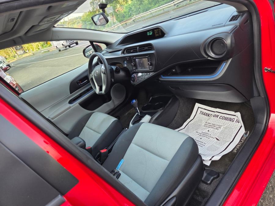 2013 Toyota Prius c 5dr HB Two (Natl), available for sale in Derby, Connecticut | Bridge Motors LLC. Derby, Connecticut 2013 Toyota Prius c 5dr HB Two (Natl), available for sale in Derby, Connecticut | Bridge Motors LLC. Derby, Connecticut