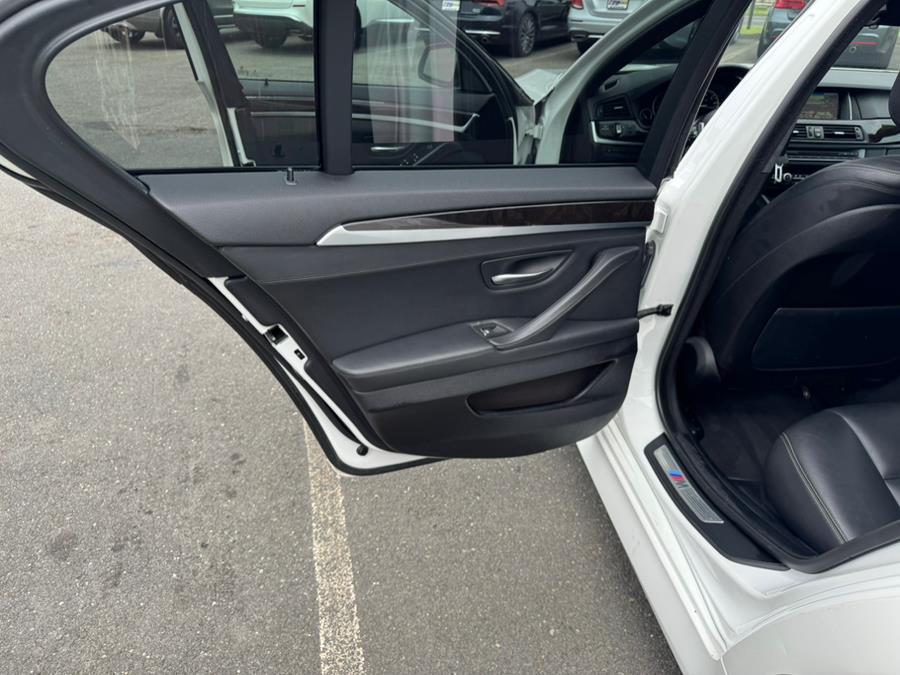 2016 BMW 5 Series 4dr Sdn 528i xDrive AWD, available for sale in Berlin, Connecticut | Tru Auto Mall. Berlin, Connecticut 2016 BMW 5 Series 4dr Sdn 528i xDrive AWD, available for sale in Berlin, Connecticut | Tru Auto Mall. Berlin, Connecticut