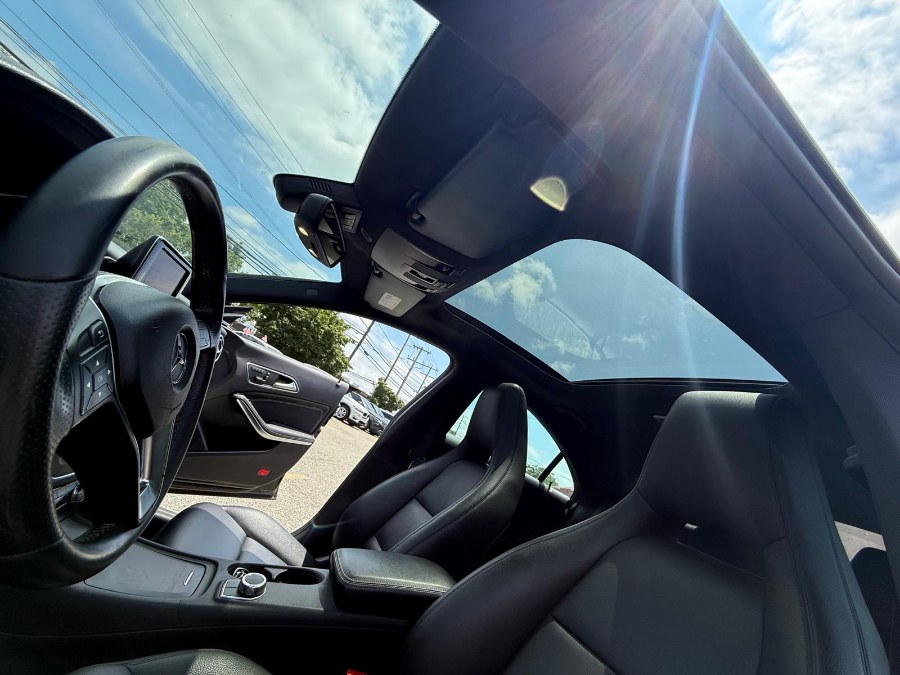 2014 Mercedes-Benz CLA-Class 4dr Sdn CLA250 FWD, available for sale in Hicksville, New York | REGAL AUTOHAUS Auto Service and Sales. Hicksville, New York 2014 Mercedes-Benz CLA-Class 4dr Sdn CLA250 FWD, available for sale in Hicksville, New York | REGAL AUTOHAUS Auto Service and Sales. Hicksville, New York