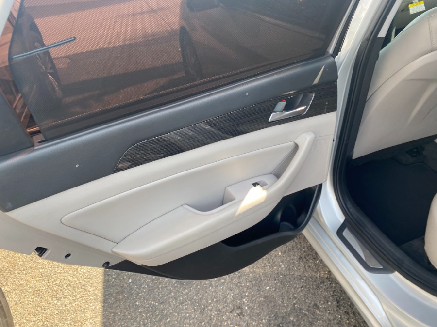 2018 Hyundai Sonata Limited 2.4L SULEV *Ltd Avail*, available for sale in Middle Village, New York | Middle Village Motors . Middle Village, New York 2018 Hyundai Sonata Limited 2.4L SULEV *Ltd Avail*, available for sale in Middle Village, New York | Middle Village Motors . Middle Village, New York