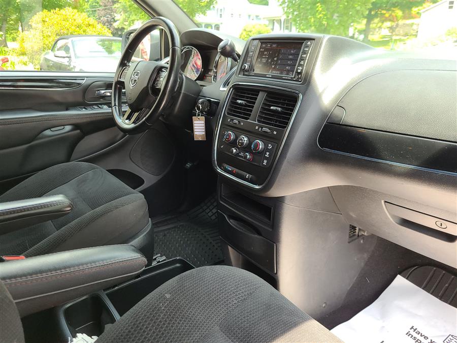 2019 Dodge Grand Caravan SE Wagon, available for sale in Canton, Connecticut | Lava Motors. Canton, Connecticut 2019 Dodge Grand Caravan SE Wagon, available for sale in Canton, Connecticut | Lava Motors. Canton, Connecticut