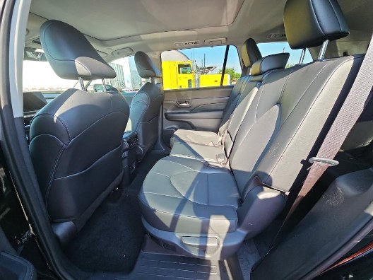 2024 Toyota Grand Highlander Limited AWD (Natl), available for sale in Brooklyn, New York | Brooklyn Auto Mall LLC. Brooklyn, New York 2024 Toyota Grand Highlander Limited AWD (Natl), available for sale in Brooklyn, New York | Brooklyn Auto Mall LLC. Brooklyn, New York