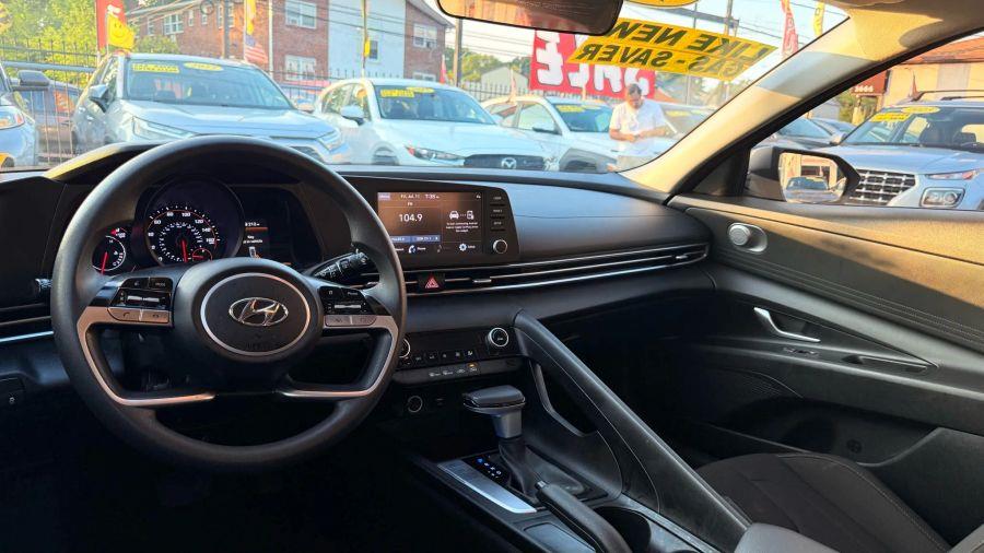 2023 Hyundai Elantra SEL Sedan 4D, available for sale in Linden, New Jersey | Route 27 Auto Mall. Linden, New Jersey 2023 Hyundai Elantra SEL Sedan 4D, available for sale in Linden, New Jersey | Route 27 Auto Mall. Linden, New Jersey
