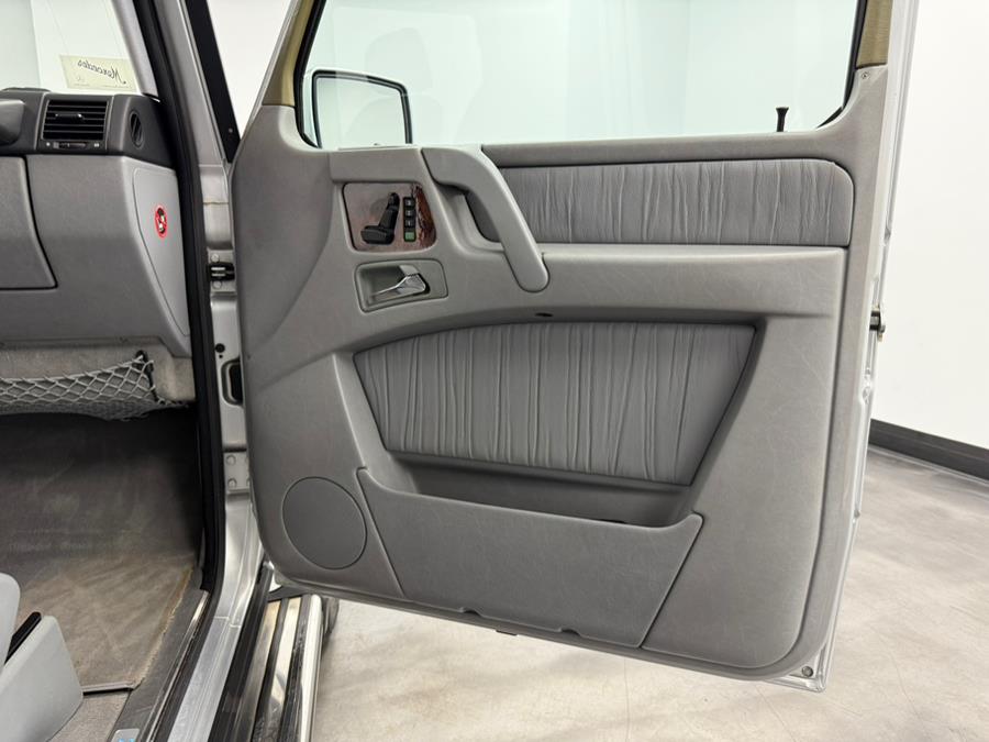 2005 Mercedes-Benz G-Class 4MATIC 4dr 5.0L Grand Edition, available for sale in Elizabeth, New Jersey | M Auto Group. Elizabeth, New Jersey 2005 Mercedes-Benz G-Class 4MATIC 4dr 5.0L Grand Edition, available for sale in Elizabeth, New Jersey | M Auto Group. Elizabeth, New Jersey