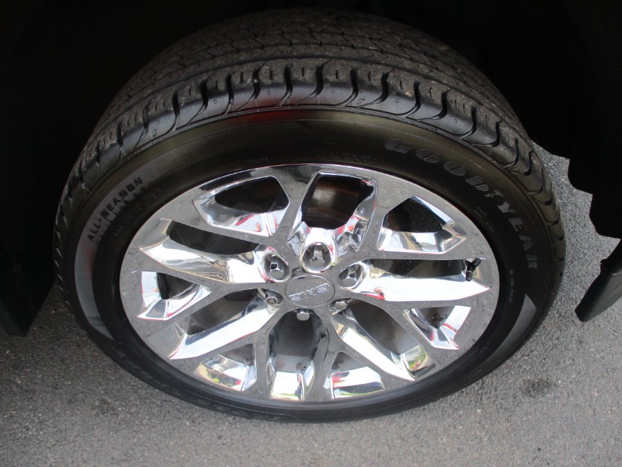 2014 GMC Sierra 1500 4WD Crew Cab 153.0" Denali, available for sale in Suffield, Connecticut | Suffield Auto LLC. Suffield, Connecticut 2014 GMC Sierra 1500 4WD Crew Cab 153.0" Denali, available for sale in Suffield, Connecticut | Suffield Auto LLC. Suffield, Connecticut