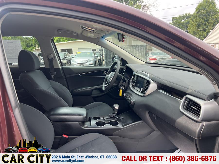 2019 Kia Sorento LX AWD, available for sale in East Windsor, Connecticut | Car City LLC. East Windsor, Connecticut 2019 Kia Sorento LX AWD, available for sale in East Windsor, Connecticut | Car City LLC. East Windsor, Connecticut