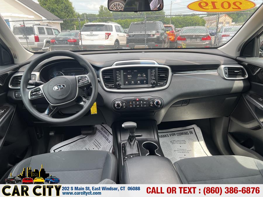 2019 Kia Sorento LX AWD, available for sale in East Windsor, Connecticut | Car City LLC. East Windsor, Connecticut 2019 Kia Sorento LX AWD, available for sale in East Windsor, Connecticut | Car City LLC. East Windsor, Connecticut
