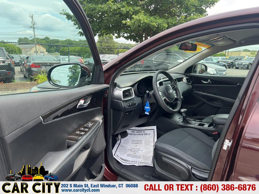 2019 Kia Sorento LX AWD, available for sale in East Windsor, Connecticut | Car City LLC. East Windsor, Connecticut 2019 Kia Sorento LX AWD, available for sale in East Windsor, Connecticut | Car City LLC. East Windsor, Connecticut