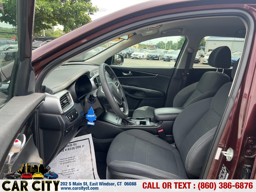 2019 Kia Sorento LX AWD, available for sale in East Windsor, Connecticut | Car City LLC. East Windsor, Connecticut 2019 Kia Sorento LX AWD, available for sale in East Windsor, Connecticut | Car City LLC. East Windsor, Connecticut