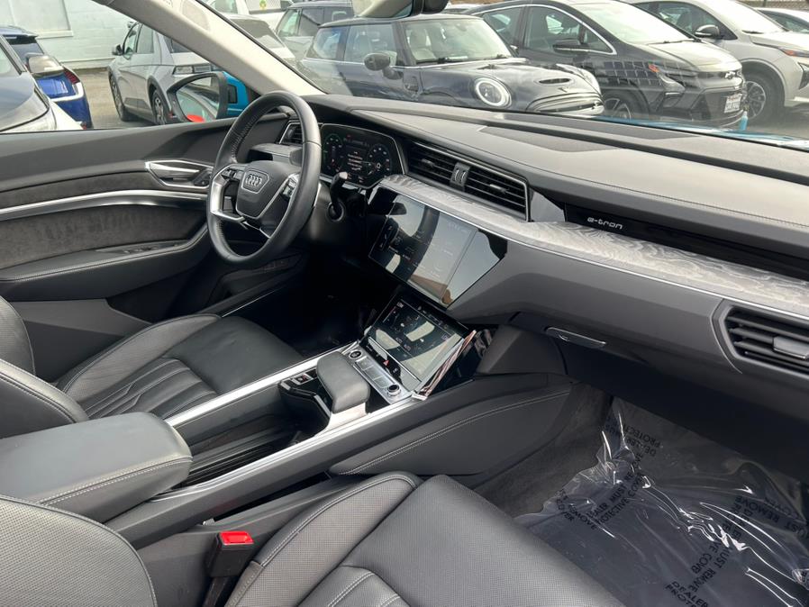 2021 Audi e-tron Sportback Prestige quattro, available for sale in Daly City, California | Green Light Auto Wholesale. Daly City, California 2021 Audi e-tron Sportback Prestige quattro, available for sale in Daly City, California | Green Light Auto Wholesale. Daly City, California
