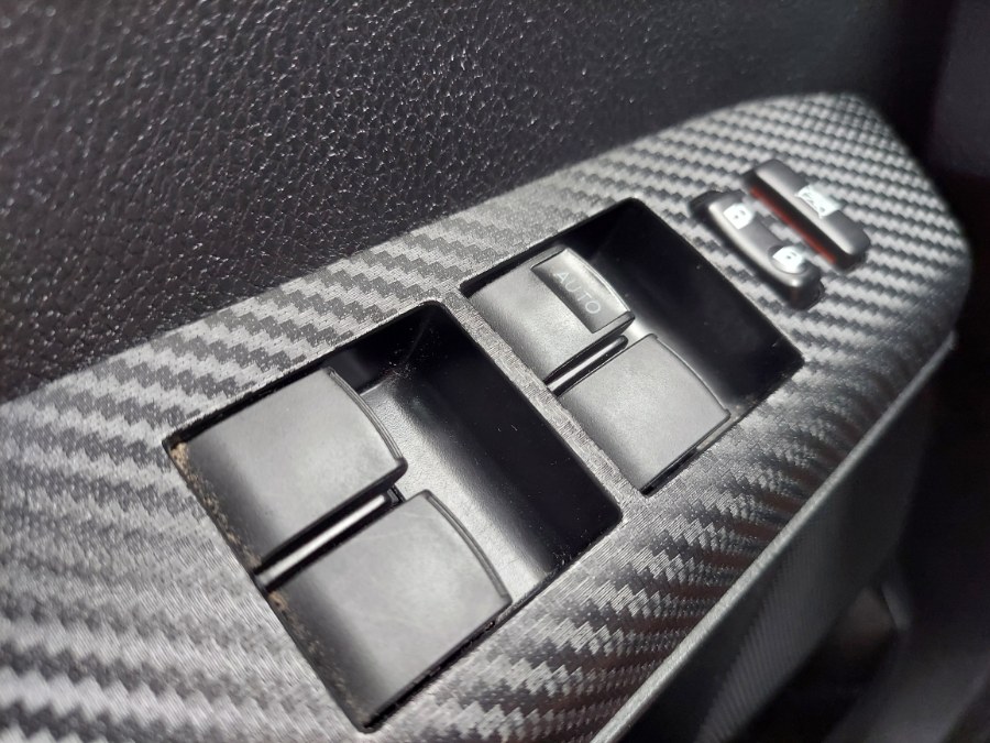 2014 Toyota RAV4 AWD 4dr LE (Natl), available for sale in East Windsor, Connecticut | United Auto Sales of E Windsor, Inc. East Windsor, Connecticut 2014 Toyota RAV4 AWD 4dr LE (Natl), available for sale in East Windsor, Connecticut | United Auto Sales of E Windsor, Inc. East Windsor, Connecticut