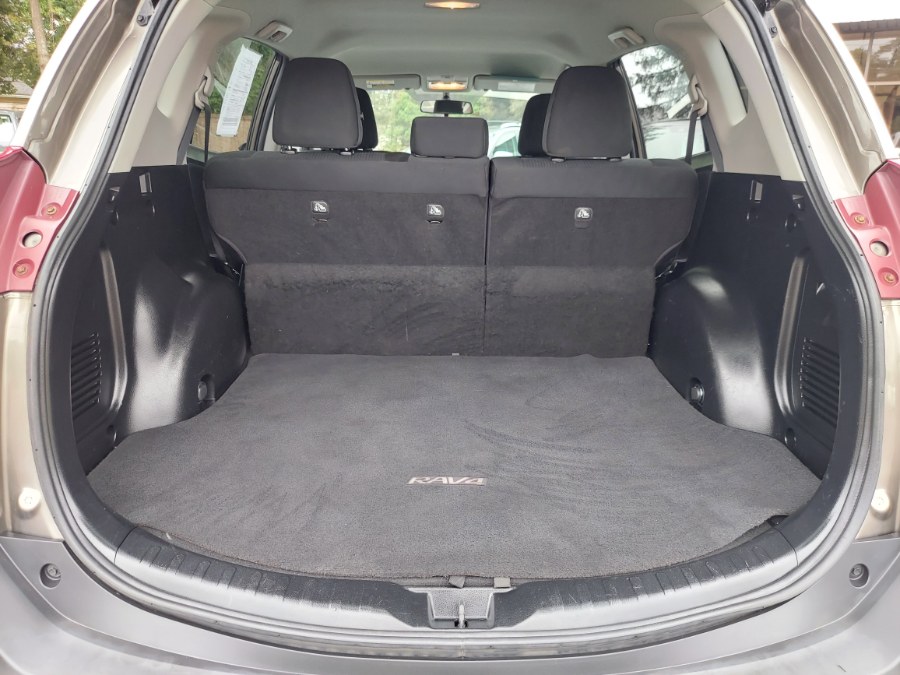 2014 Toyota RAV4 AWD 4dr LE (Natl), available for sale in East Windsor, Connecticut | United Auto Sales of E Windsor, Inc. East Windsor, Connecticut 2014 Toyota RAV4 AWD 4dr LE (Natl), available for sale in East Windsor, Connecticut | United Auto Sales of E Windsor, Inc. East Windsor, Connecticut