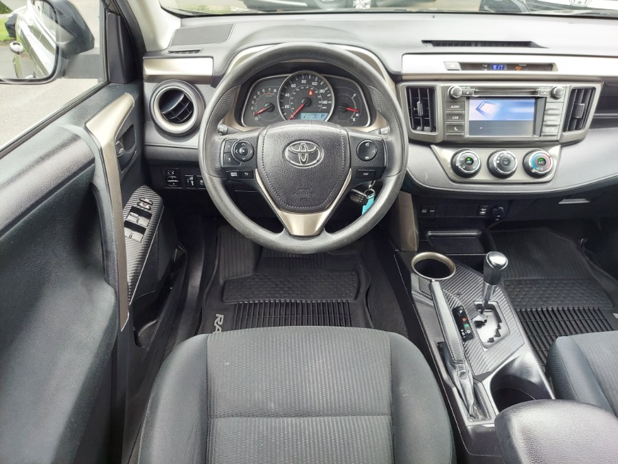 2014 Toyota RAV4 AWD 4dr LE (Natl), available for sale in East Windsor, Connecticut | United Auto Sales of E Windsor, Inc. East Windsor, Connecticut 2014 Toyota RAV4 AWD 4dr LE (Natl), available for sale in East Windsor, Connecticut | United Auto Sales of E Windsor, Inc. East Windsor, Connecticut
