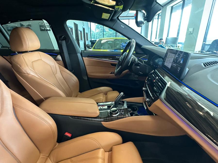 2022 BMW 5 Series 530i xDrive Sedan/ M/Sport, available for sale in Inwood, New York | 5 Towns Drive. Inwood, New York 2022 BMW 5 Series 530i xDrive Sedan/ M/Sport, available for sale in Inwood, New York | 5 Towns Drive. Inwood, New York
